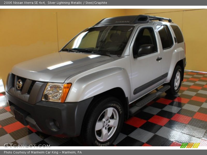 Silver Lightning Metallic / Steel/Graphite 2006 Nissan Xterra SE 4x4