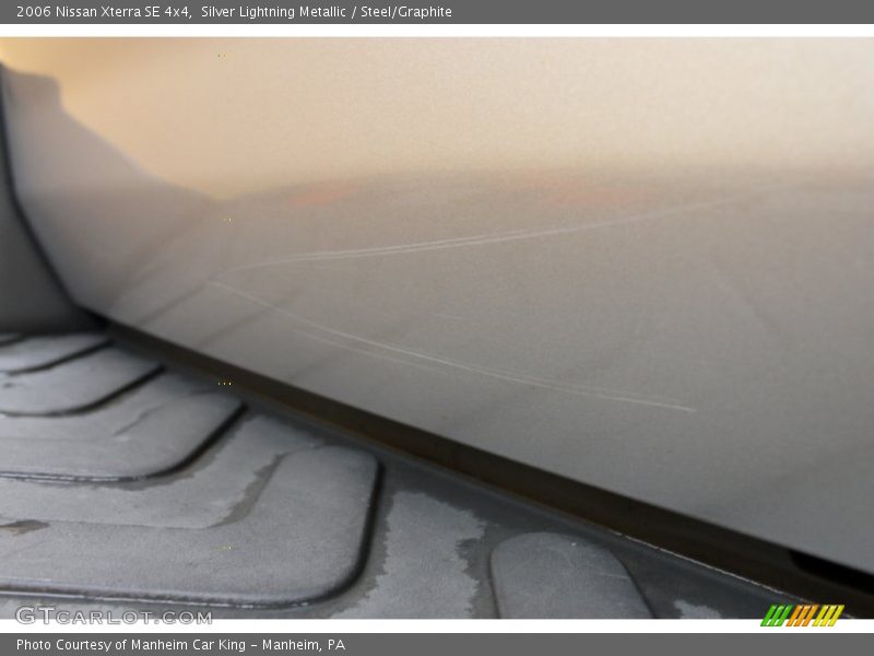 Silver Lightning Metallic / Steel/Graphite 2006 Nissan Xterra SE 4x4