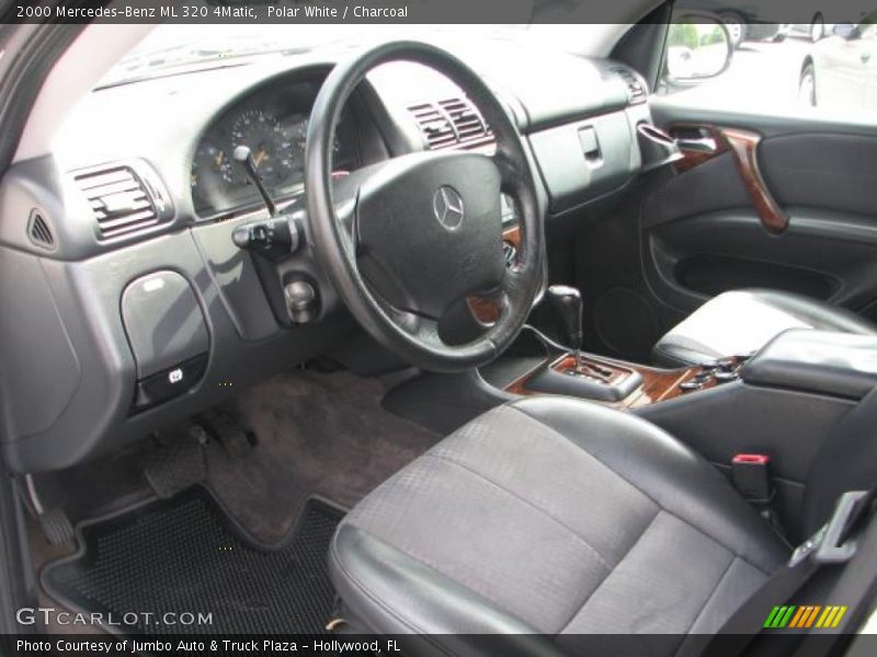 Polar White / Charcoal 2000 Mercedes-Benz ML 320 4Matic