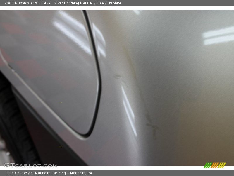 Silver Lightning Metallic / Steel/Graphite 2006 Nissan Xterra SE 4x4