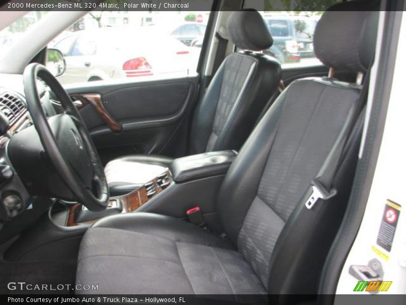 Polar White / Charcoal 2000 Mercedes-Benz ML 320 4Matic