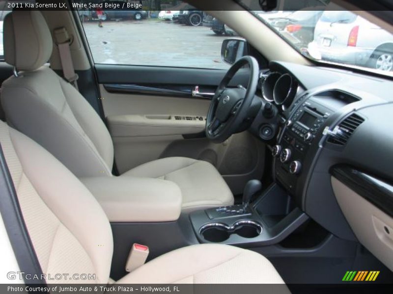 White Sand Beige / Beige 2011 Kia Sorento LX