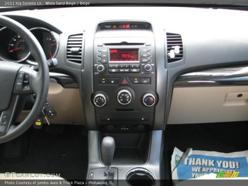 White Sand Beige / Beige 2011 Kia Sorento LX