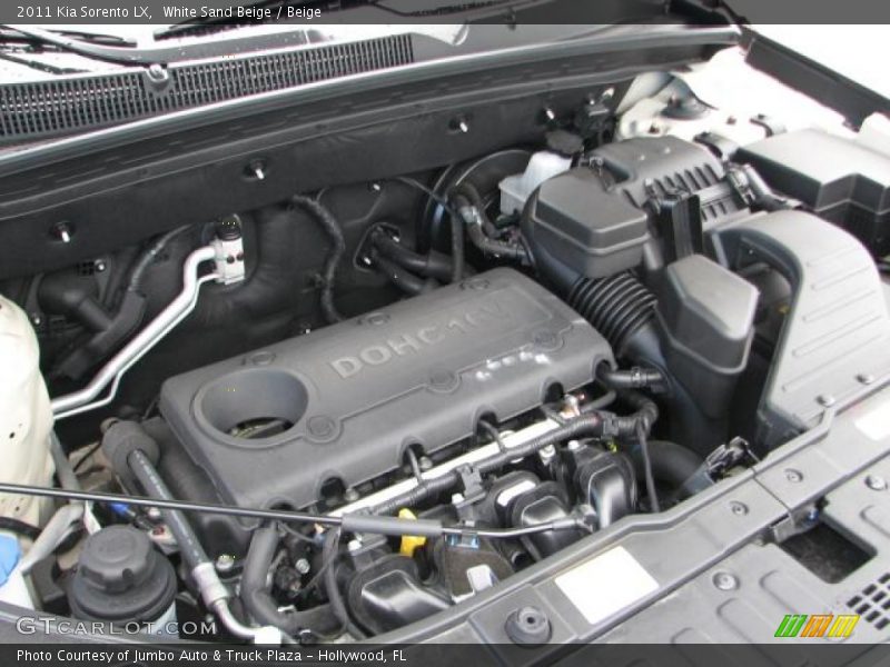 White Sand Beige / Beige 2011 Kia Sorento LX