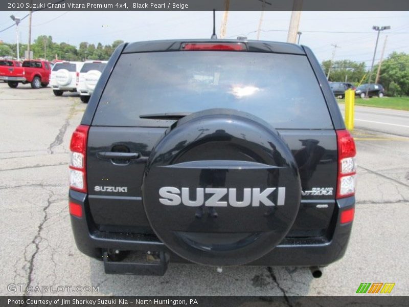 Black Pearl / Beige 2010 Suzuki Grand Vitara Premium 4x4