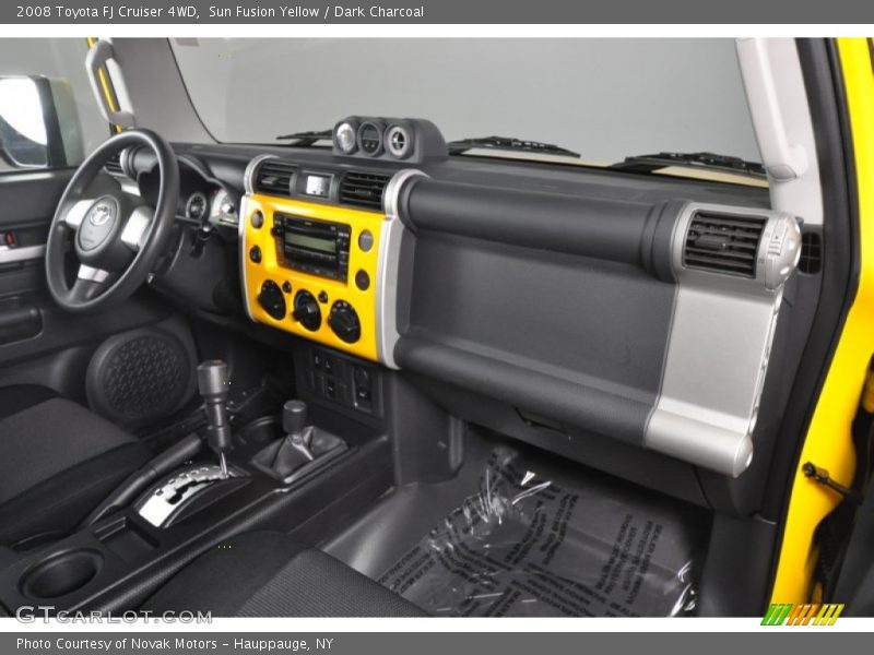 Sun Fusion Yellow / Dark Charcoal 2008 Toyota FJ Cruiser 4WD
