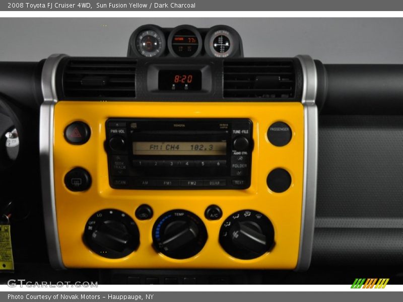 Sun Fusion Yellow / Dark Charcoal 2008 Toyota FJ Cruiser 4WD