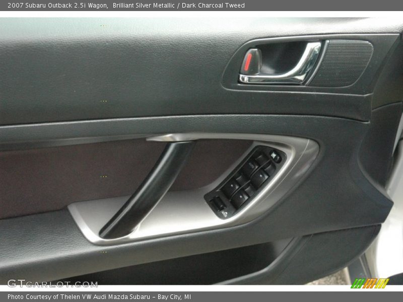 Brilliant Silver Metallic / Dark Charcoal Tweed 2007 Subaru Outback 2.5i Wagon