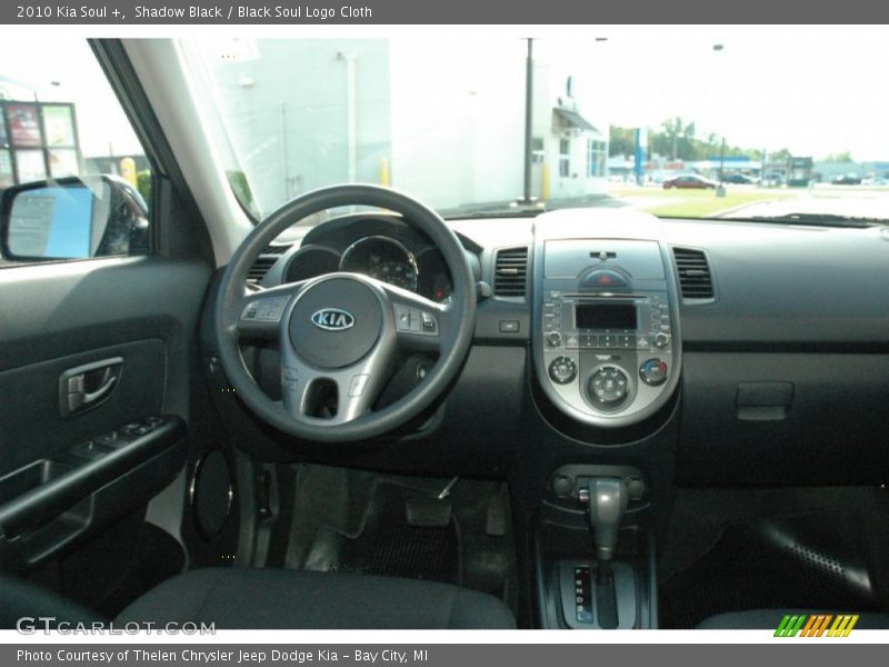Shadow Black / Black Soul Logo Cloth 2010 Kia Soul +