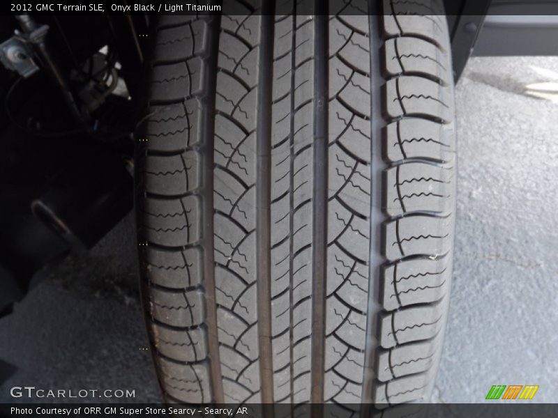 Onyx Black / Light Titanium 2012 GMC Terrain SLE