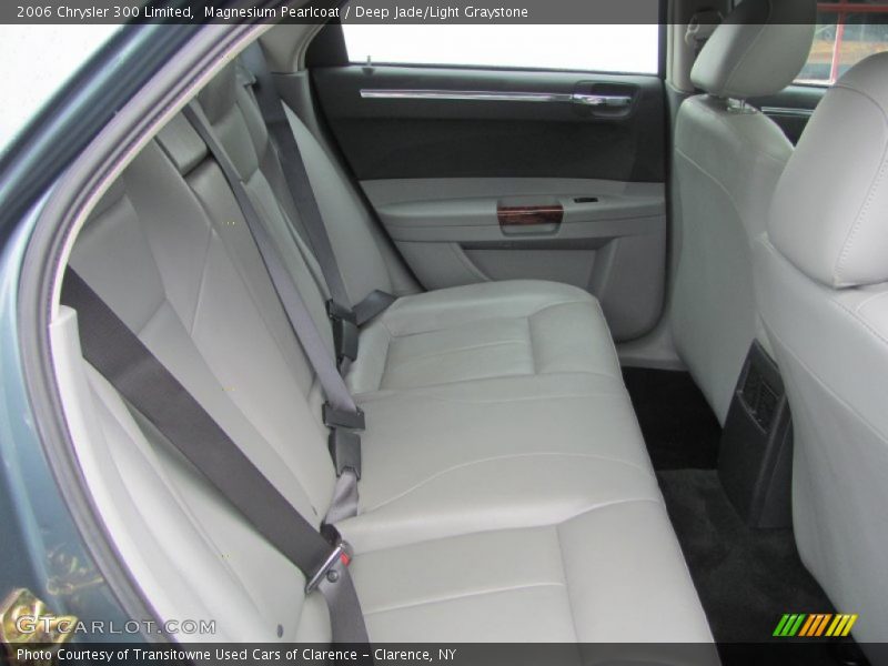 Magnesium Pearlcoat / Deep Jade/Light Graystone 2006 Chrysler 300 Limited