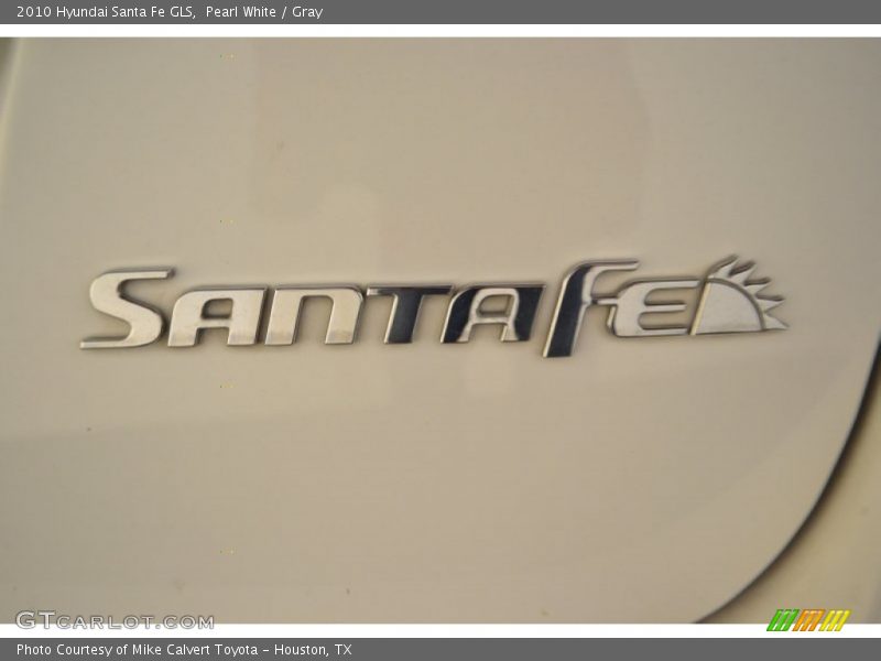 Pearl White / Gray 2010 Hyundai Santa Fe GLS