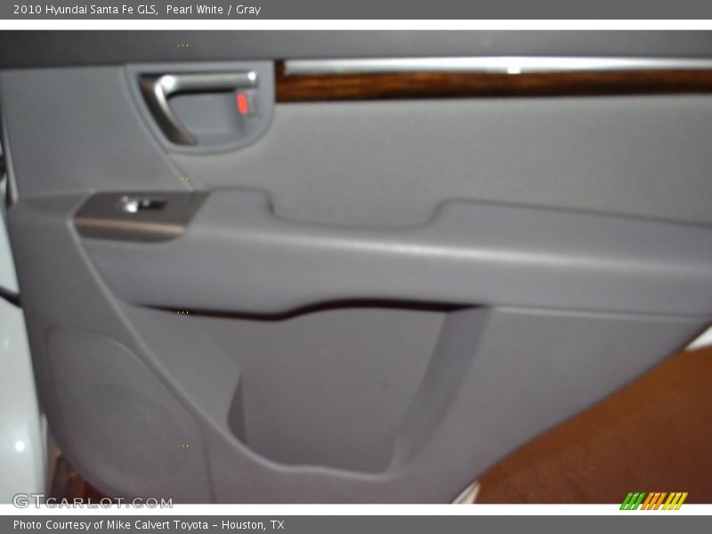 Pearl White / Gray 2010 Hyundai Santa Fe GLS