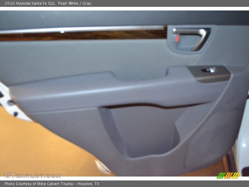 Pearl White / Gray 2010 Hyundai Santa Fe GLS
