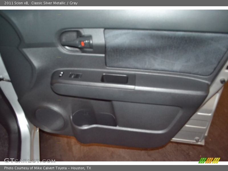 Classic Silver Metallic / Gray 2011 Scion xB