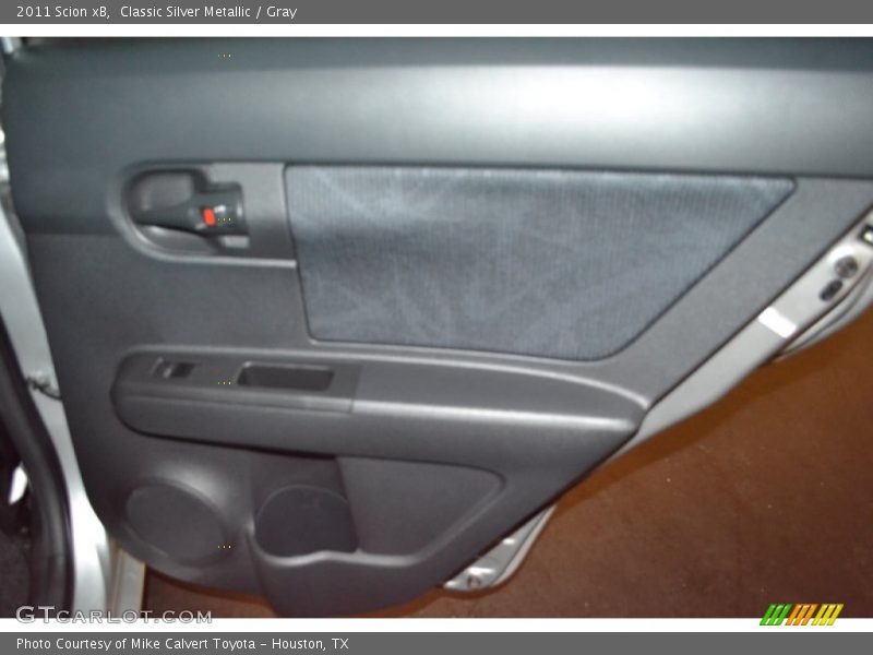 Classic Silver Metallic / Gray 2011 Scion xB