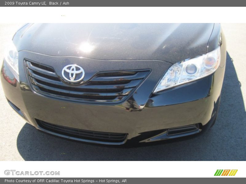 Black / Ash 2009 Toyota Camry LE