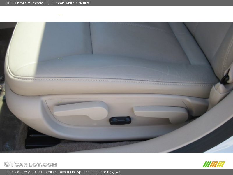 Summit White / Neutral 2011 Chevrolet Impala LT