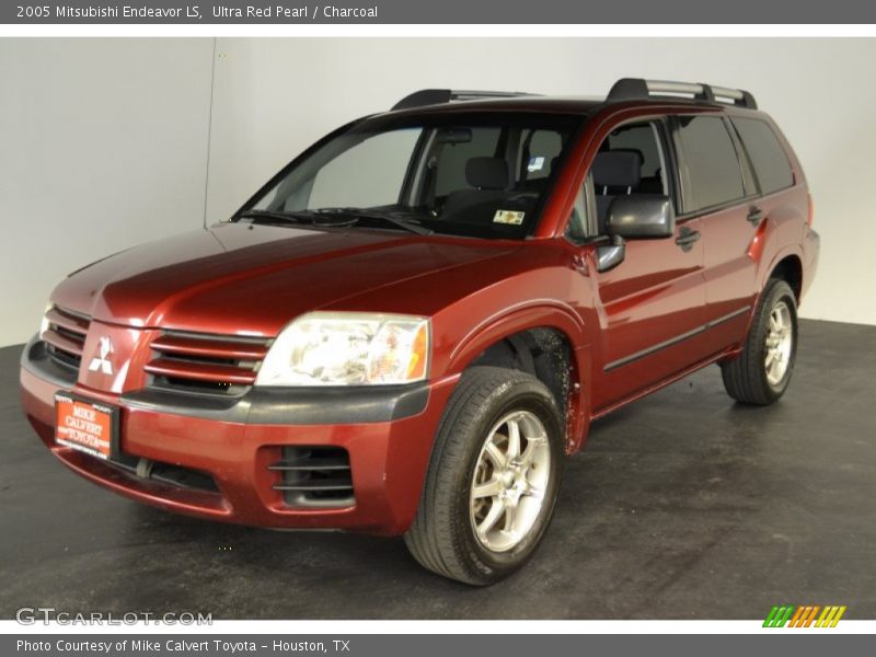 Ultra Red Pearl / Charcoal 2005 Mitsubishi Endeavor LS