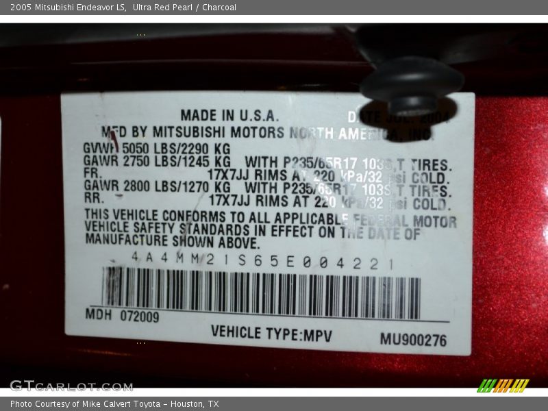 Ultra Red Pearl / Charcoal 2005 Mitsubishi Endeavor LS