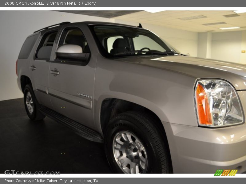 Silver Birch Metallic / Ebony 2008 GMC Yukon SLE