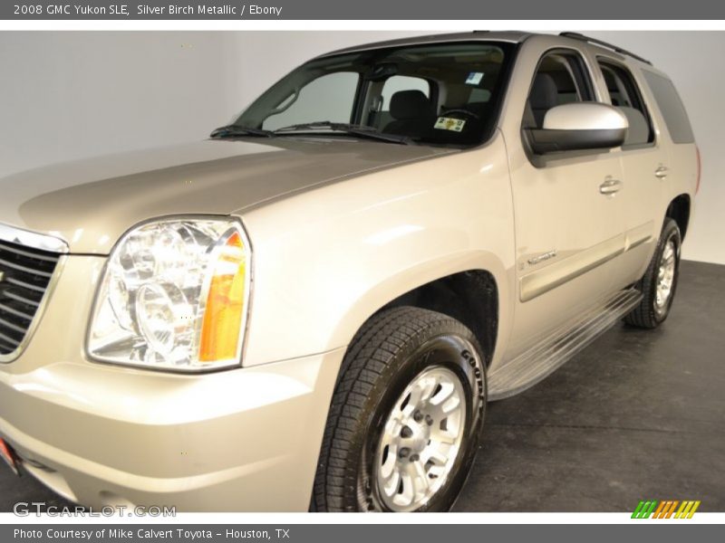 Silver Birch Metallic / Ebony 2008 GMC Yukon SLE
