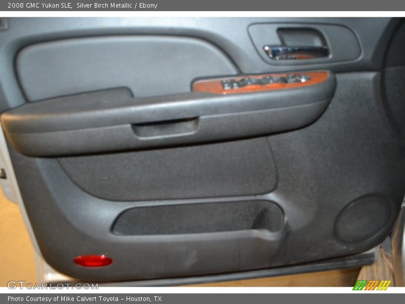 Silver Birch Metallic / Ebony 2008 GMC Yukon SLE
