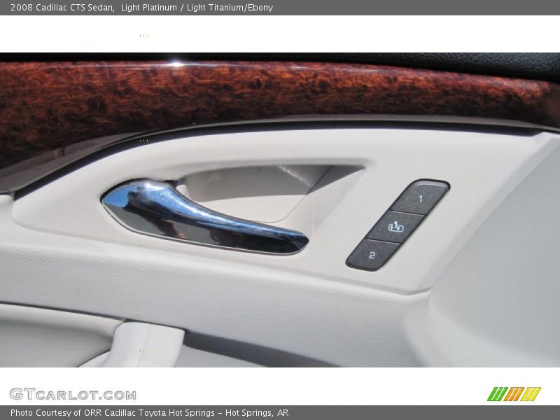 Light Platinum / Light Titanium/Ebony 2008 Cadillac CTS Sedan