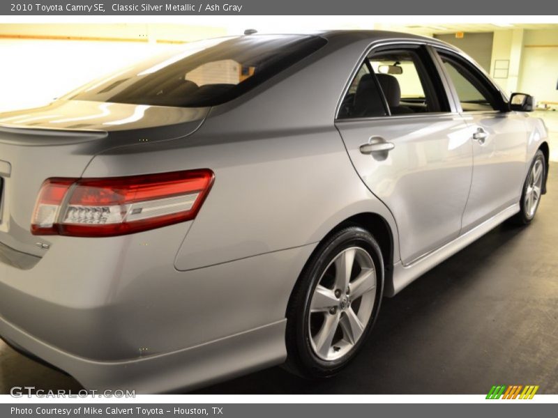 Classic Silver Metallic / Ash Gray 2010 Toyota Camry SE