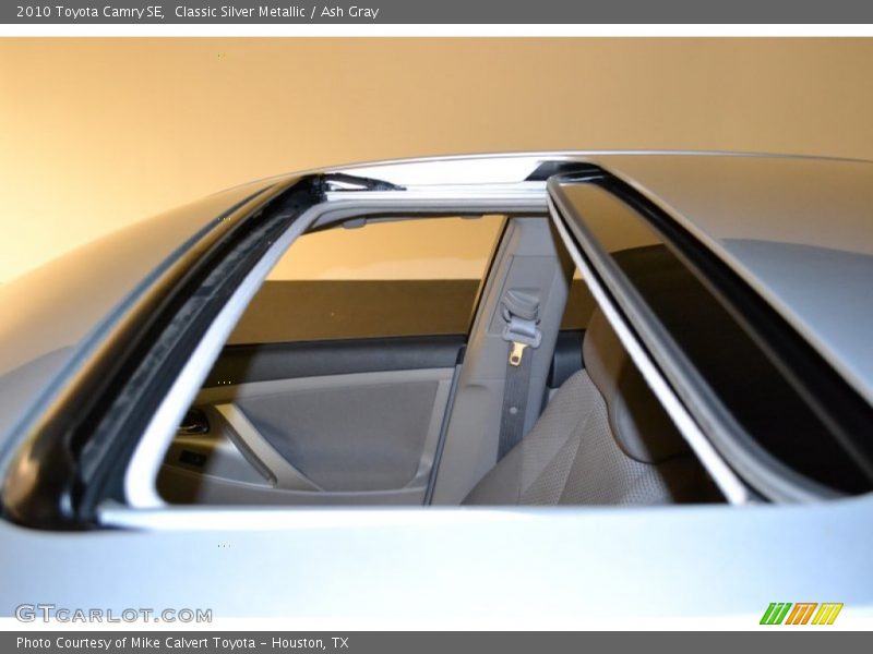 Classic Silver Metallic / Ash Gray 2010 Toyota Camry SE