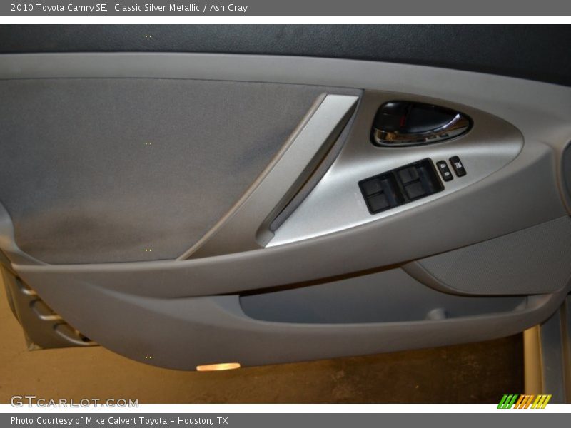 Classic Silver Metallic / Ash Gray 2010 Toyota Camry SE