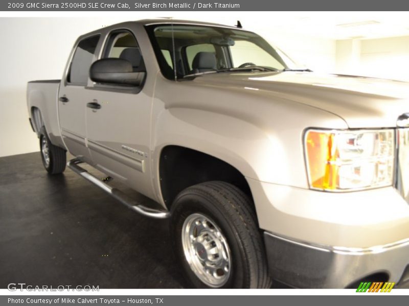 Silver Birch Metallic / Dark Titanium 2009 GMC Sierra 2500HD SLE Crew Cab