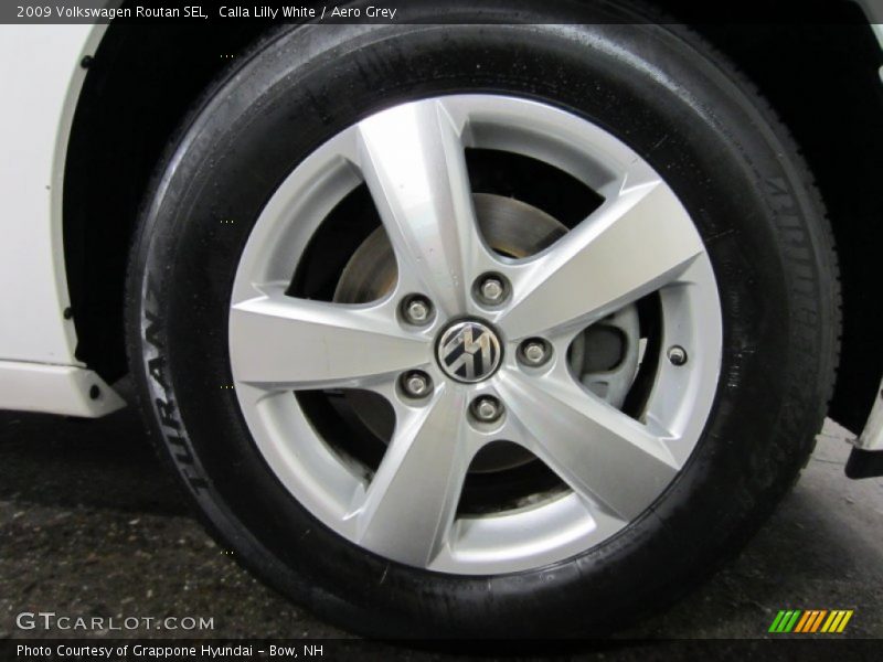 Calla Lilly White / Aero Grey 2009 Volkswagen Routan SEL