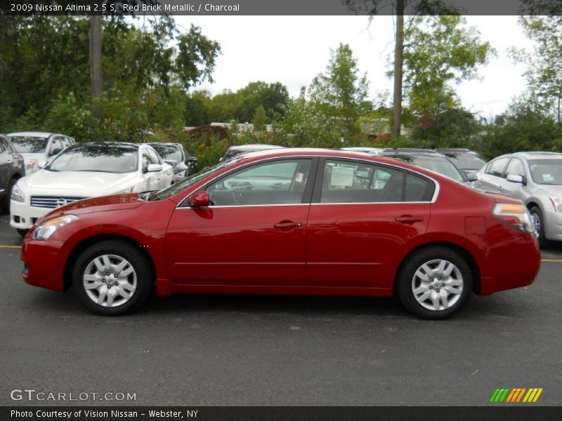 Red Brick Metallic / Charcoal 2009 Nissan Altima 2.5 S