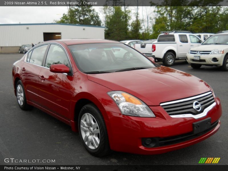 Red Brick Metallic / Charcoal 2009 Nissan Altima 2.5 S