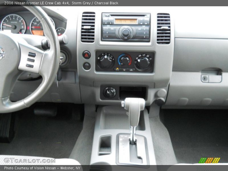 Storm Grey / Charcoal Black 2008 Nissan Frontier LE Crew Cab 4x4