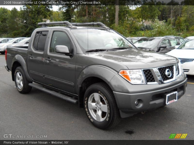 Storm Grey / Charcoal Black 2008 Nissan Frontier LE Crew Cab 4x4
