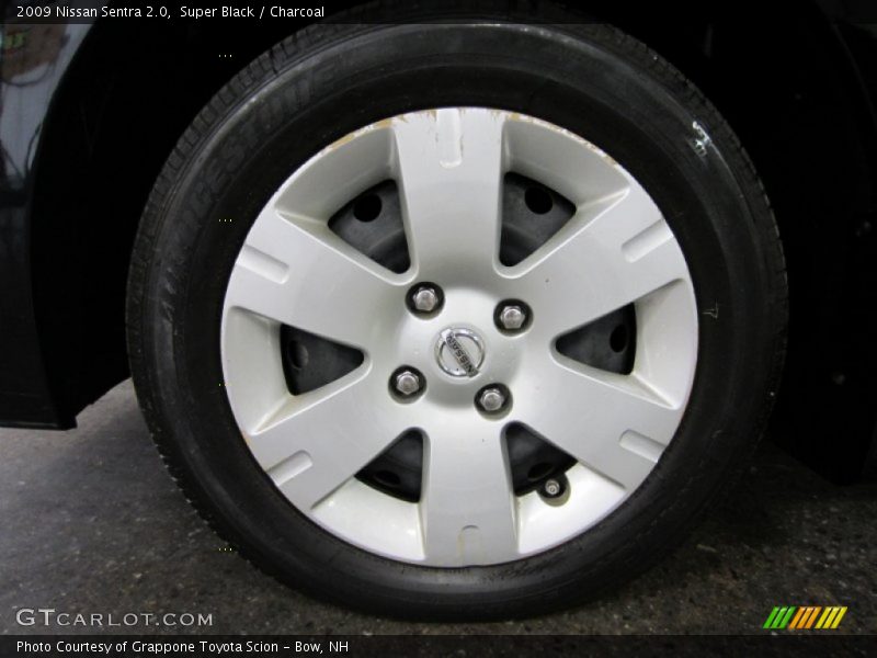 Super Black / Charcoal 2009 Nissan Sentra 2.0