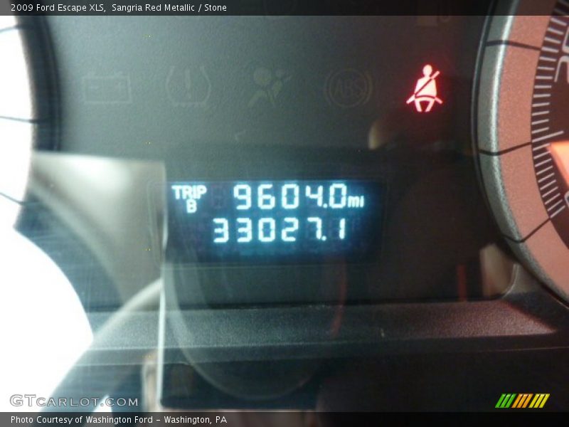 Sangria Red Metallic / Stone 2009 Ford Escape XLS