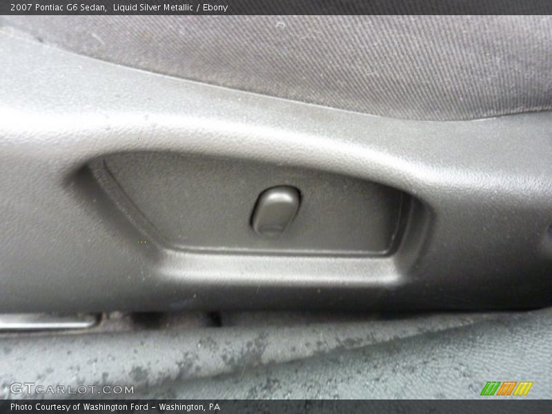 Liquid Silver Metallic / Ebony 2007 Pontiac G6 Sedan