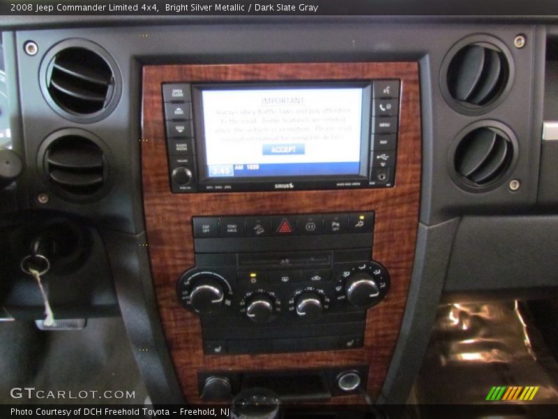 Bright Silver Metallic / Dark Slate Gray 2008 Jeep Commander Limited 4x4