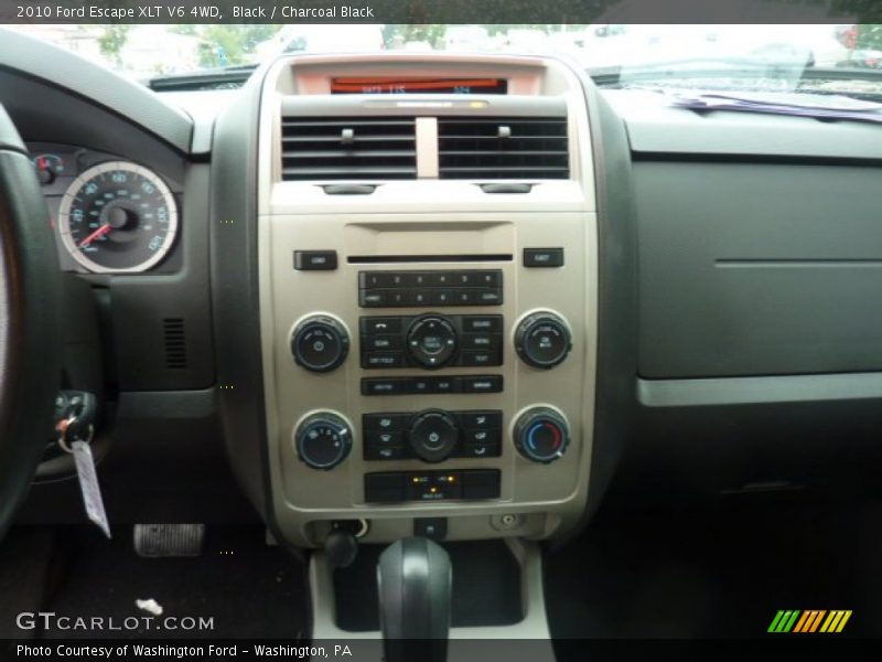 Black / Charcoal Black 2010 Ford Escape XLT V6 4WD