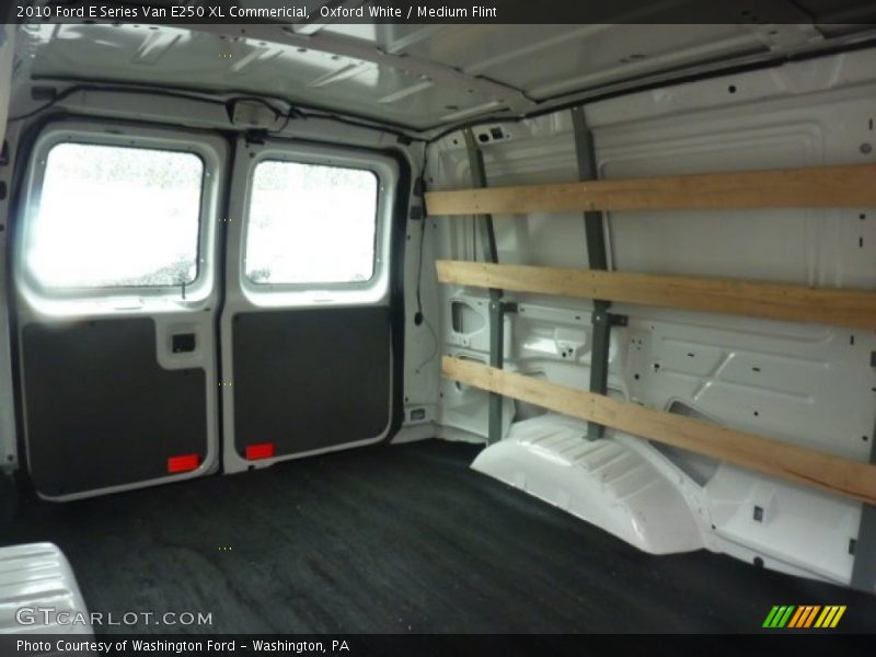 Oxford White / Medium Flint 2010 Ford E Series Van E250 XL Commericial