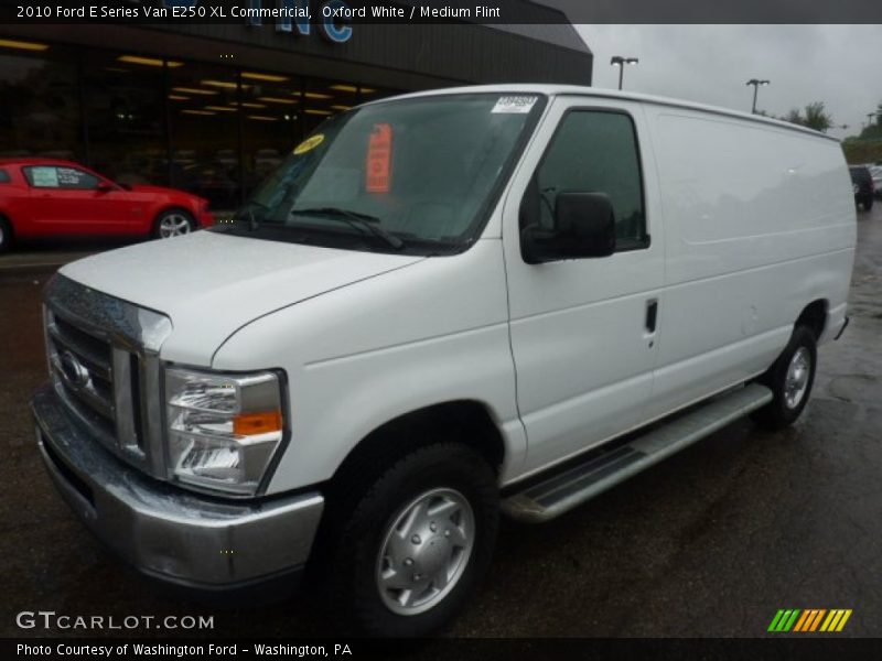 Oxford White / Medium Flint 2010 Ford E Series Van E250 XL Commericial