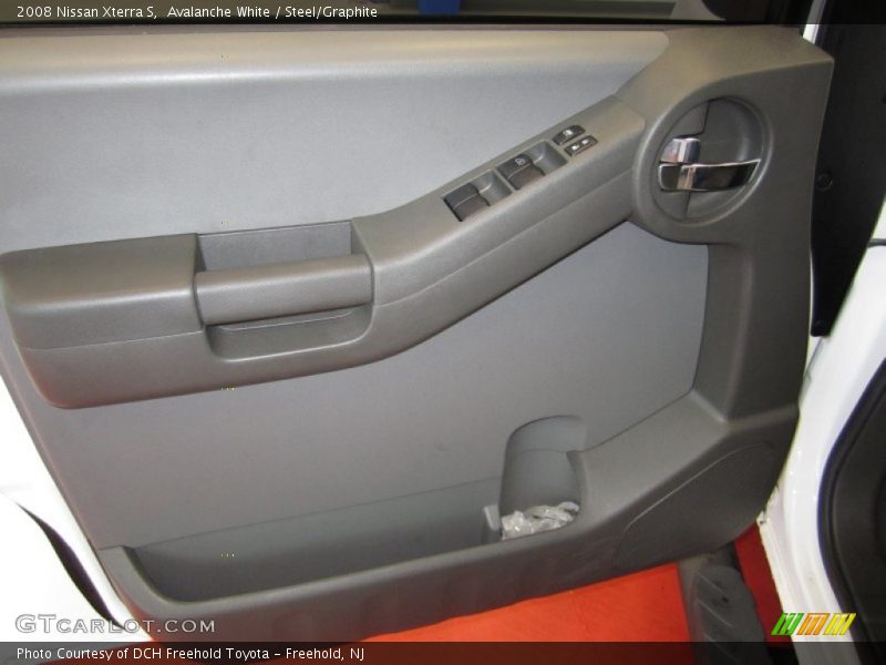 Avalanche White / Steel/Graphite 2008 Nissan Xterra S