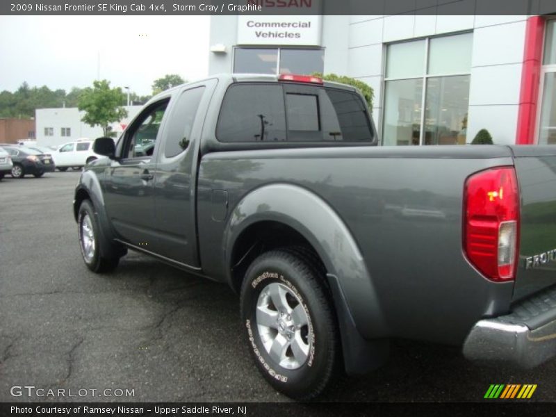 Storm Gray / Graphite 2009 Nissan Frontier SE King Cab 4x4