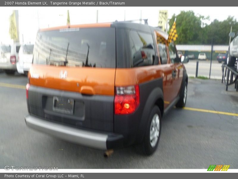 Tangerine Orange Metallic / Black/Titanium 2007 Honda Element LX