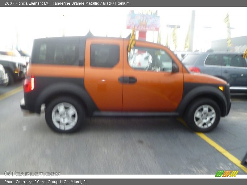 Tangerine Orange Metallic / Black/Titanium 2007 Honda Element LX