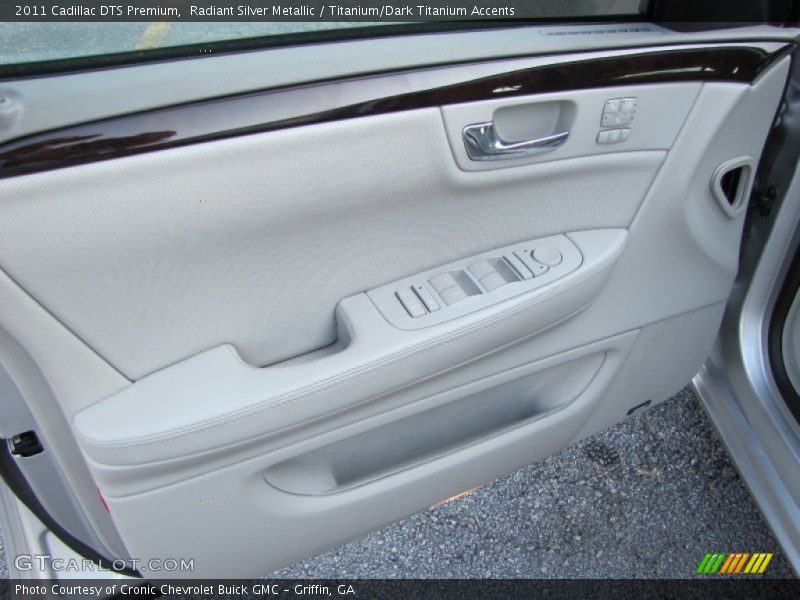 Radiant Silver Metallic / Titanium/Dark Titanium Accents 2011 Cadillac DTS Premium