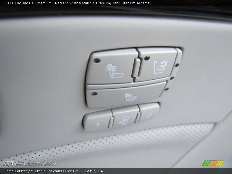 Radiant Silver Metallic / Titanium/Dark Titanium Accents 2011 Cadillac DTS Premium
